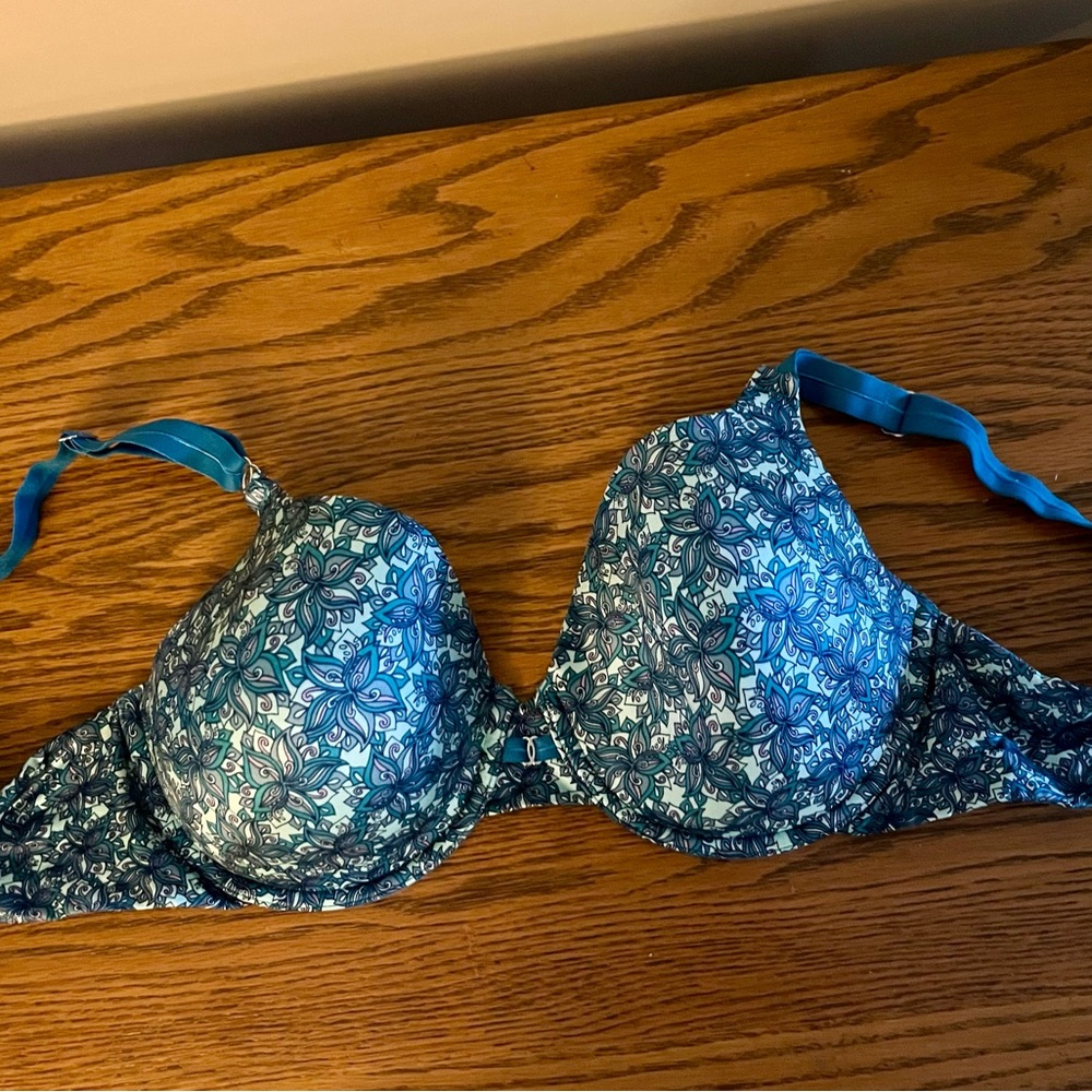 Vanity Fair Blue Teal Floral Underwire Bra